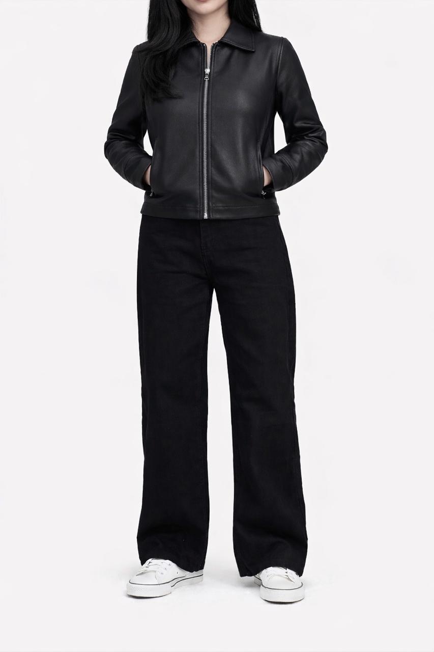 The Signature Straight Denim - Black